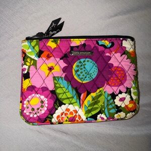 Vera Bradley small cosmetic bag in the retired Va Va Bloom